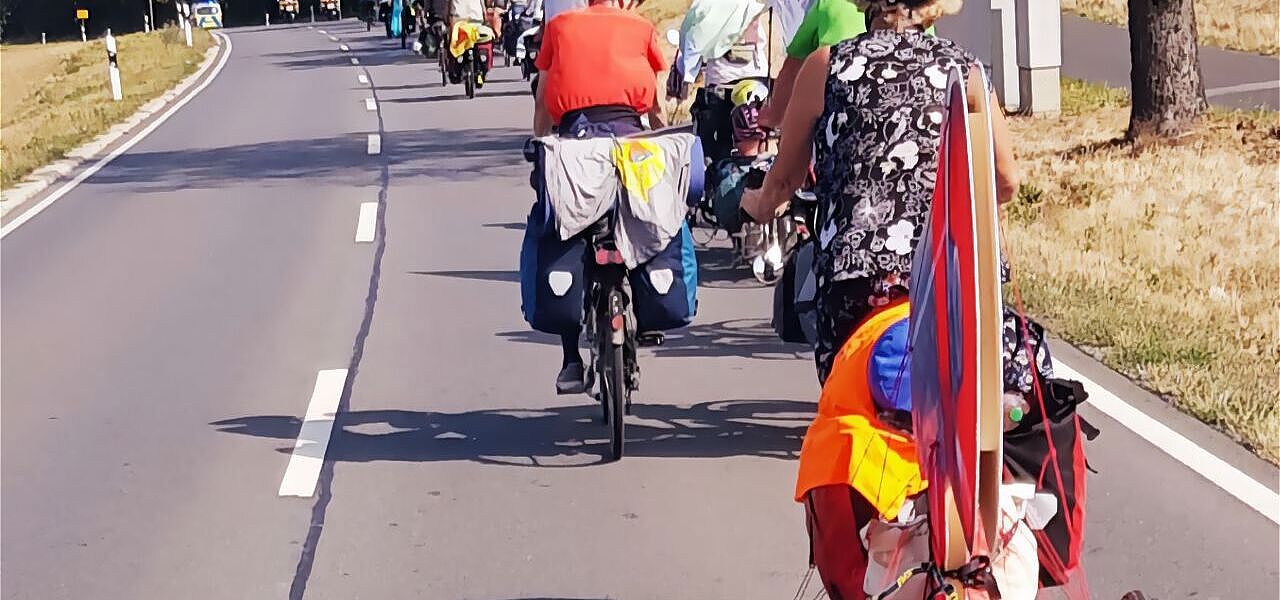 Tour de Verkehrswende Für die Veränderng in die Pedale treten.